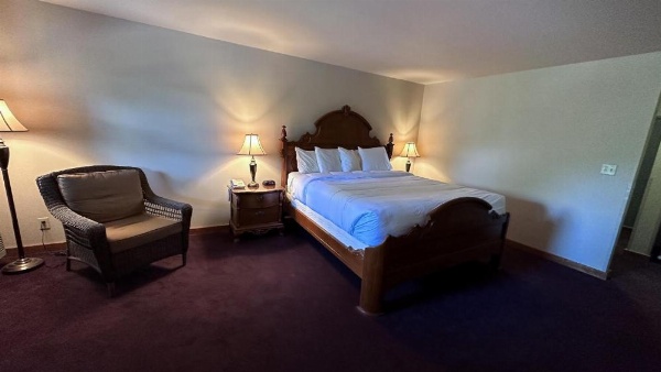 The Shelby Inn image 27
